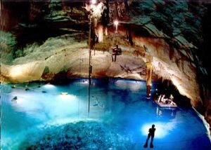 Cenote yukatan maya mexiko
