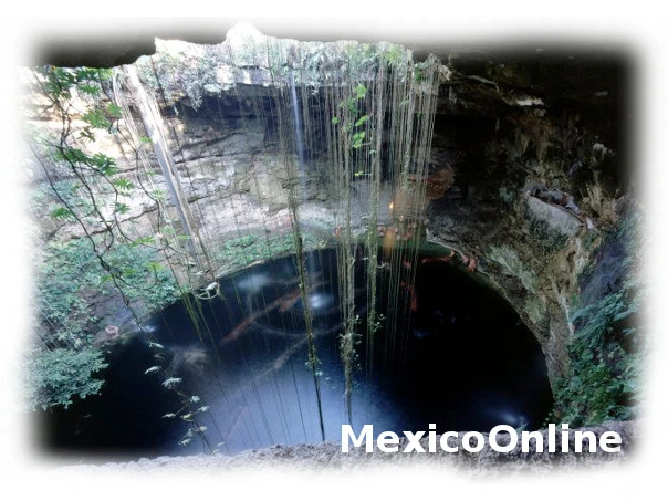 Cenote ik kil Yukatan